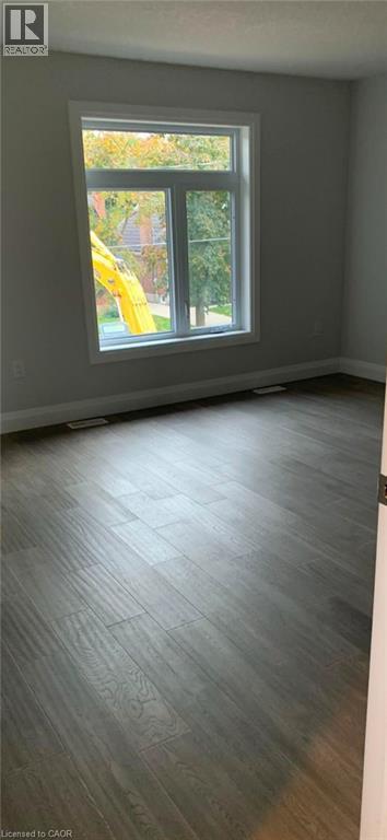 196 Sydney Street S, Kitchener, Ontario  N2G 3V5 - Photo 12 - 40810339