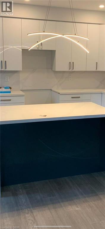 196 Sydney Street S, Kitchener, Ontario  N2G 3V5 - Photo 7 - 40810339