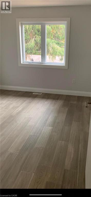 196 Sydney Street S, Kitchener, Ontario  N2G 3V5 - Photo 13 - 40810339