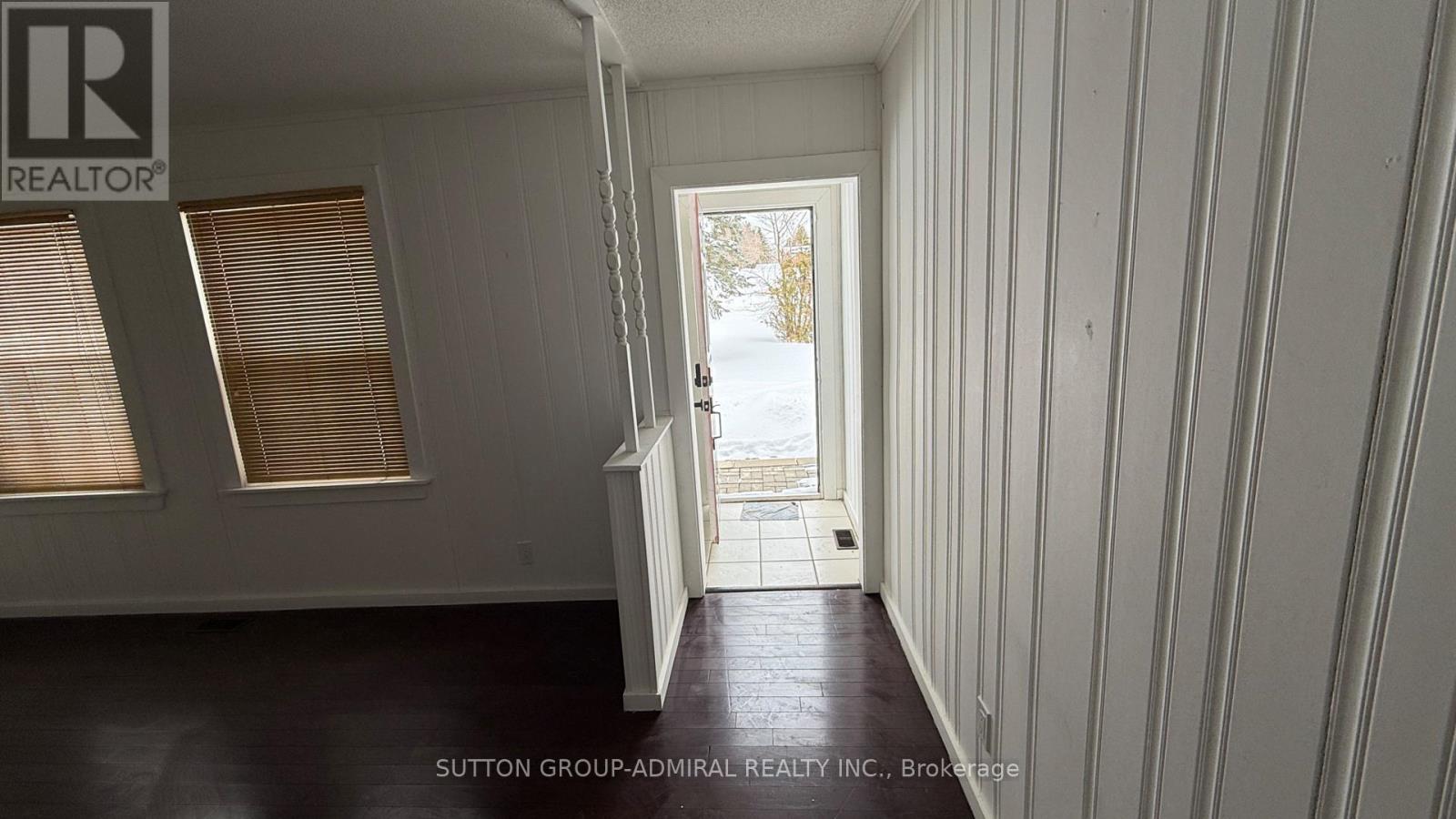 1551 19th Avenue, Richmond Hill, Ontario  L4S 0N9 - Photo 6 - N12854412