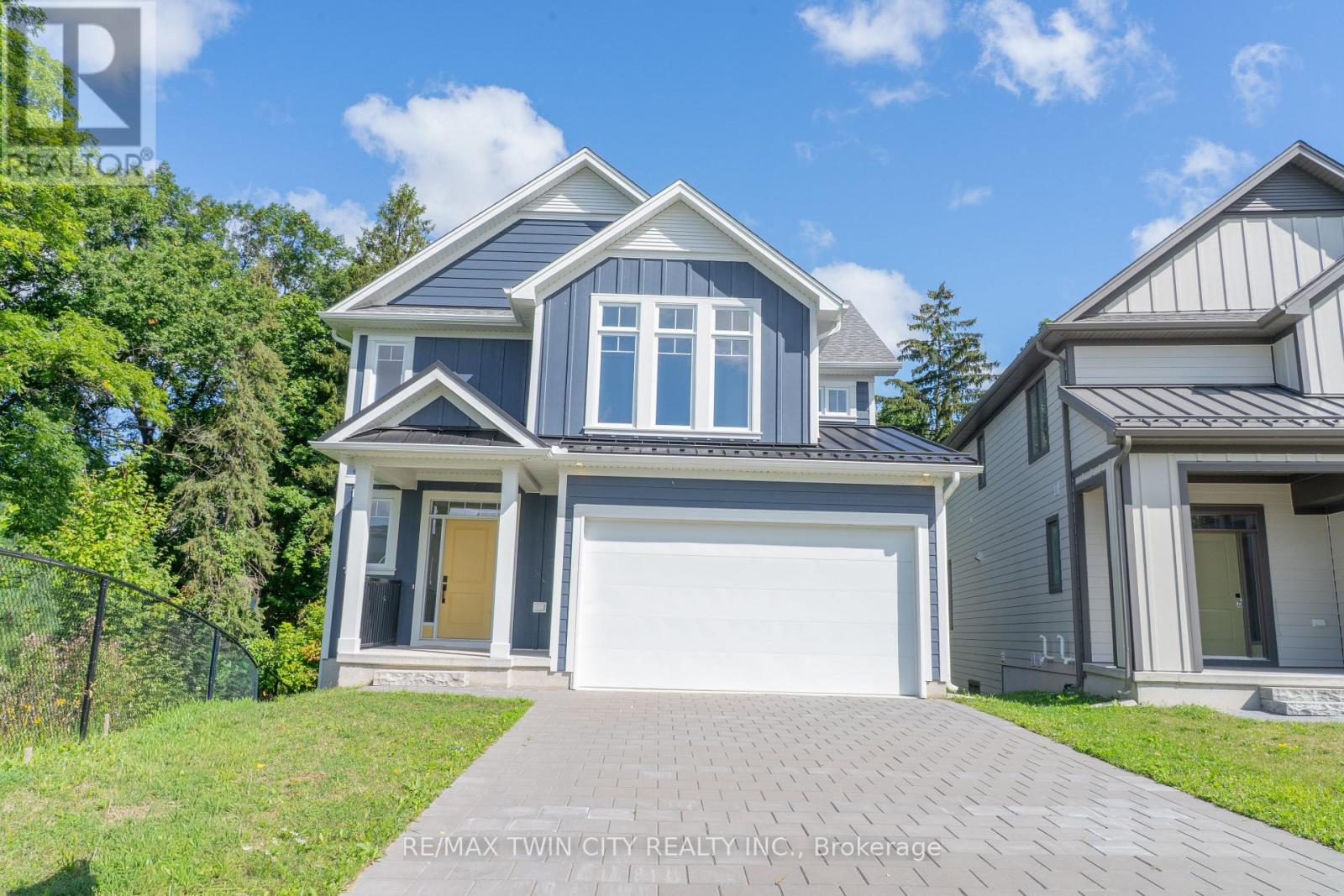 108 CHRISTOPHER COURT, London South, Ontario