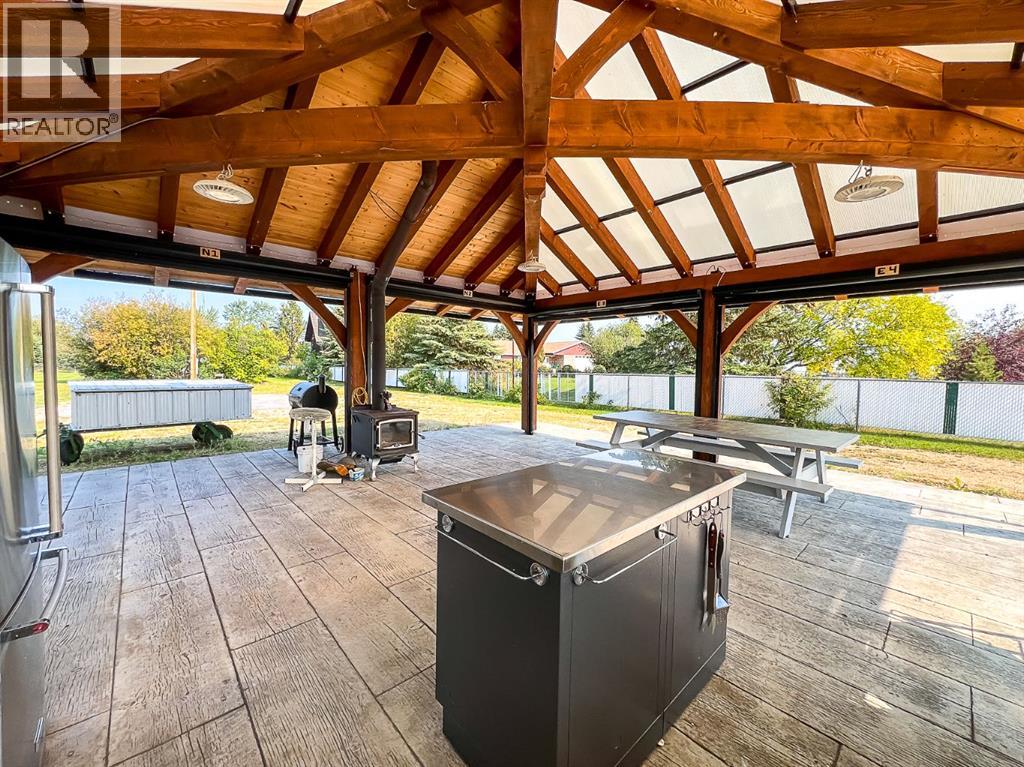 143 Peace River Ave, Rural Big Lakes County, Alberta  T0G 1J0 - Photo 25 - A2254580