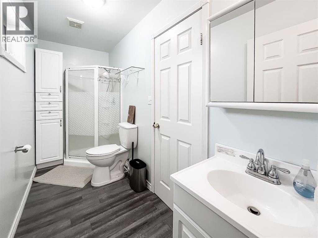 143 Peace River Ave, Rural Big Lakes County, Alberta  T0G 1J0 - Photo 18 - A2254580