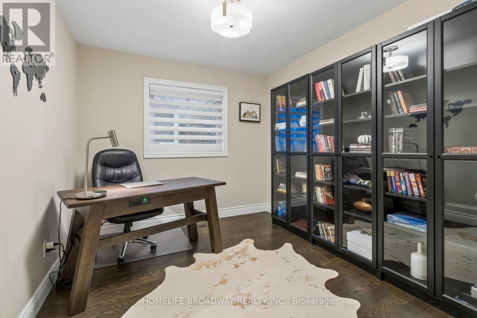 17 Garview Court, Vaughan, Ontario  L4L 8N7 - Photo 17 - N12915836