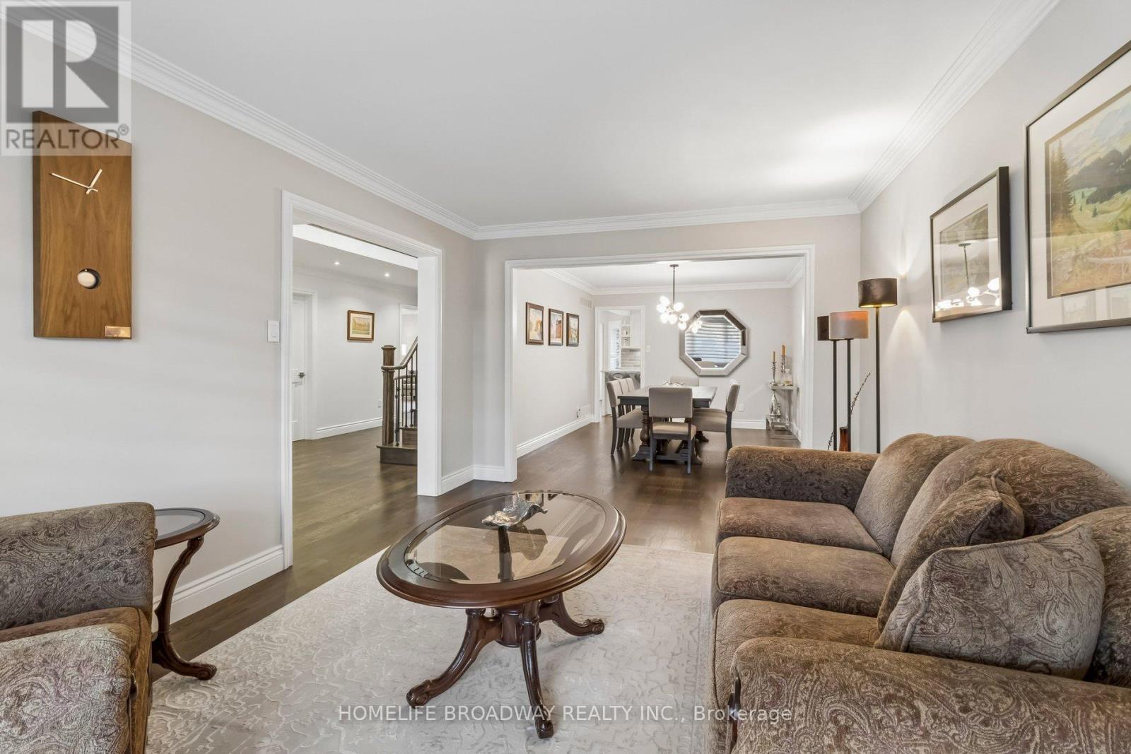 17 Garview Court, Vaughan, Ontario  L4L 8N7 - Photo 8 - N12915836