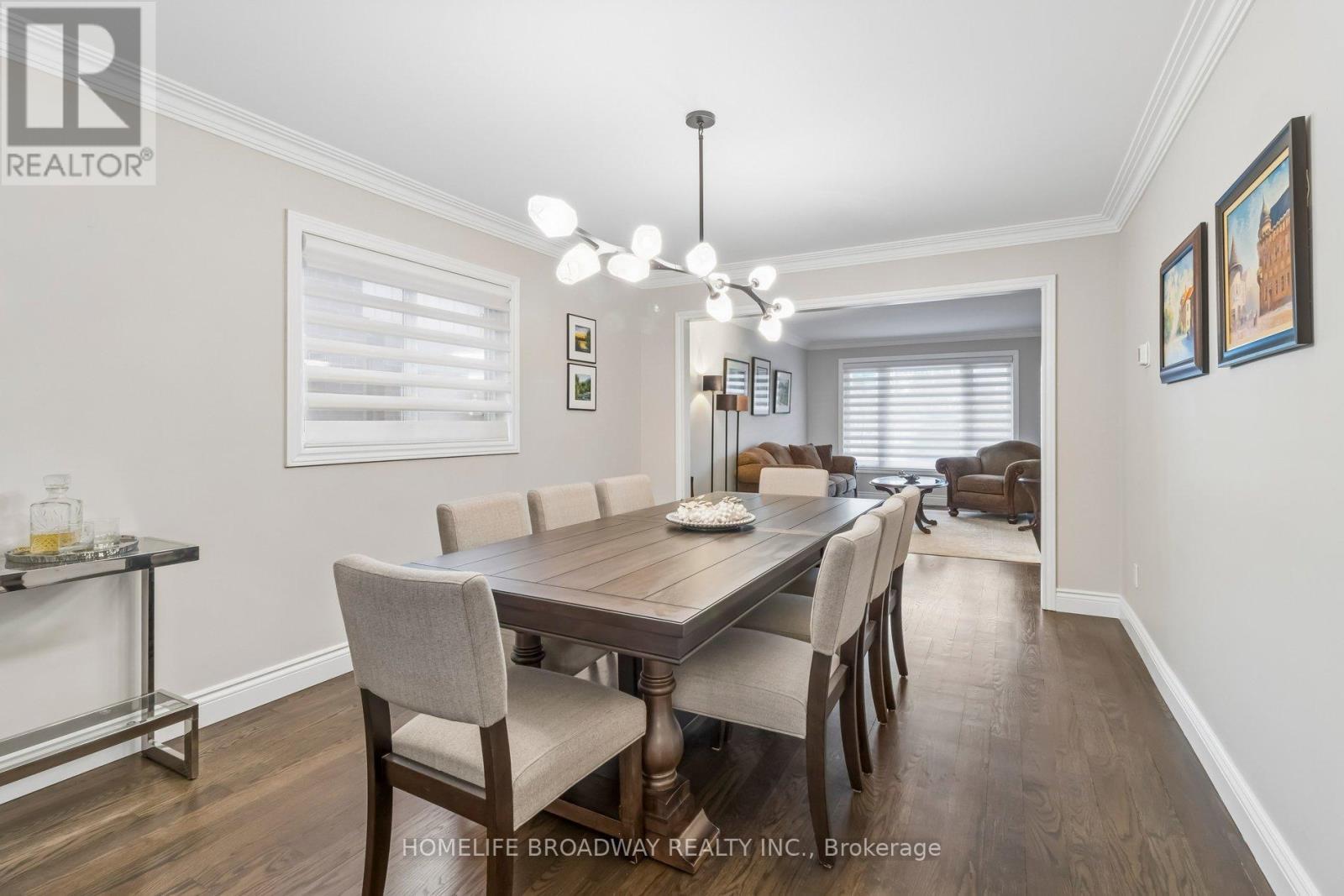 17 Garview Court, Vaughan, Ontario  L4L 8N7 - Photo 9 - N12915836