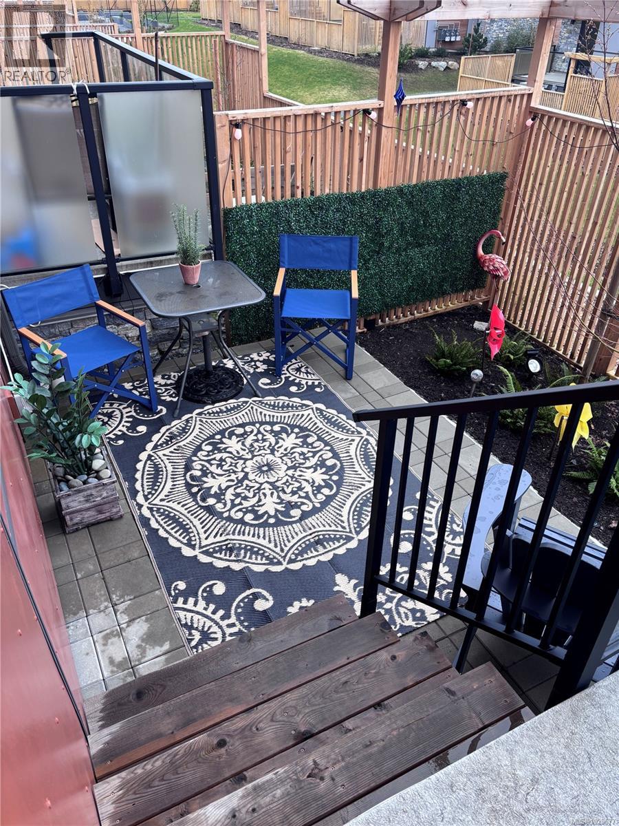 26 4253 Dieppe Rd, Saanich, British Columbia  V8X 2N2 - Photo 43 - 1029677