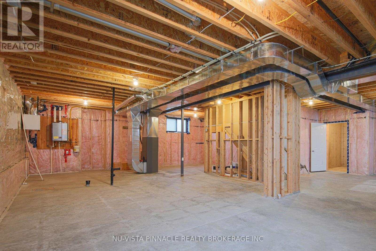 1932 Trailsway Drive, London South, Ontario  N6K 0K7 - Photo 27 - X12917138