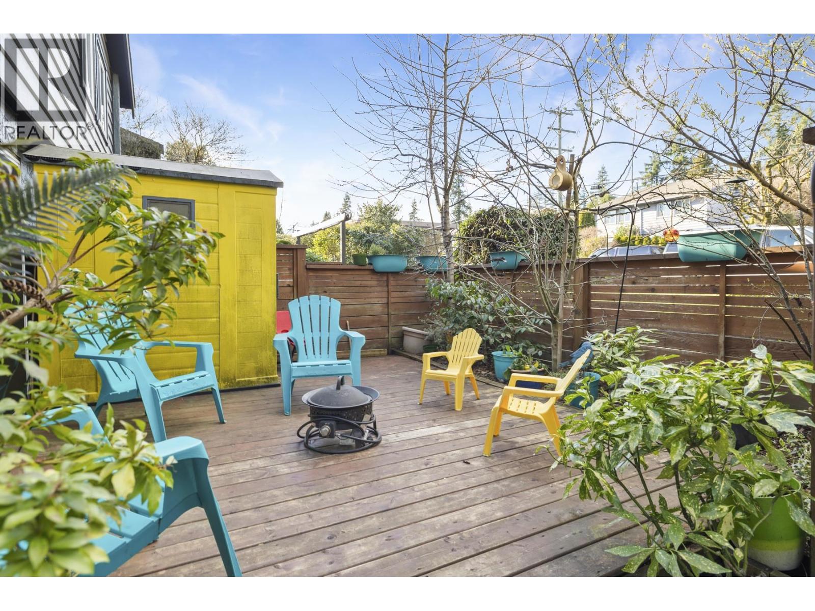 988 Howie Avenue, Coquitlam, British Columbia  V3J 1T3 - Photo 31 - R3103293