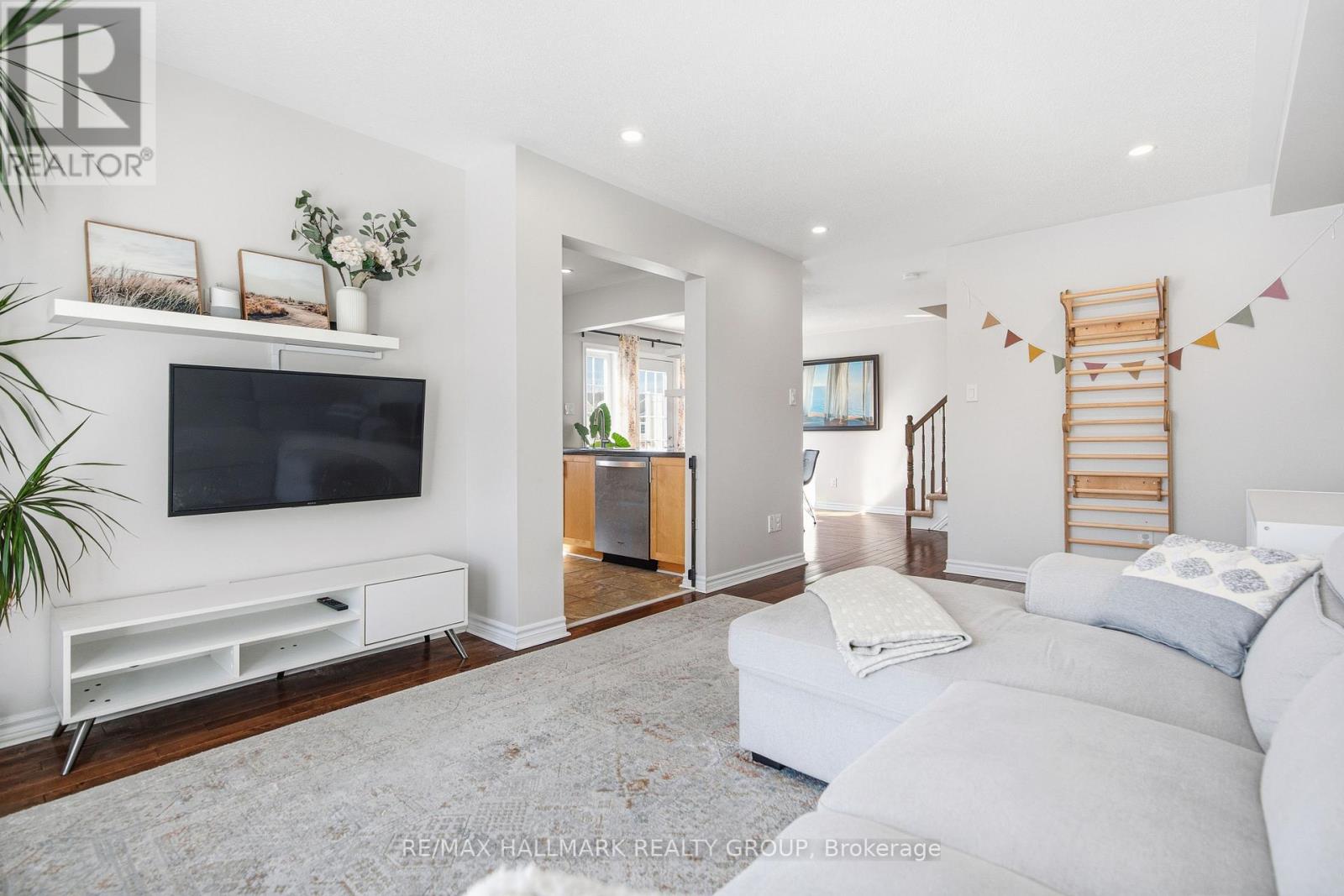 501 Sedgebrook Way, Ottawa, Ontario  K2S 0M3 - Photo 18 - X12818388