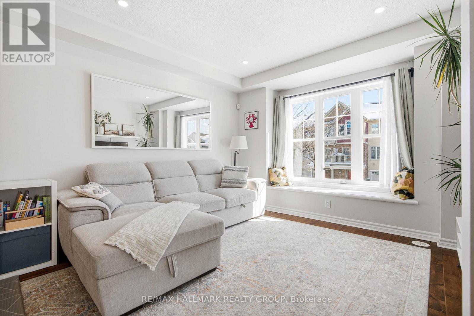 501 Sedgebrook Way, Ottawa, Ontario  K2S 0M3 - Photo 16 - X12818388