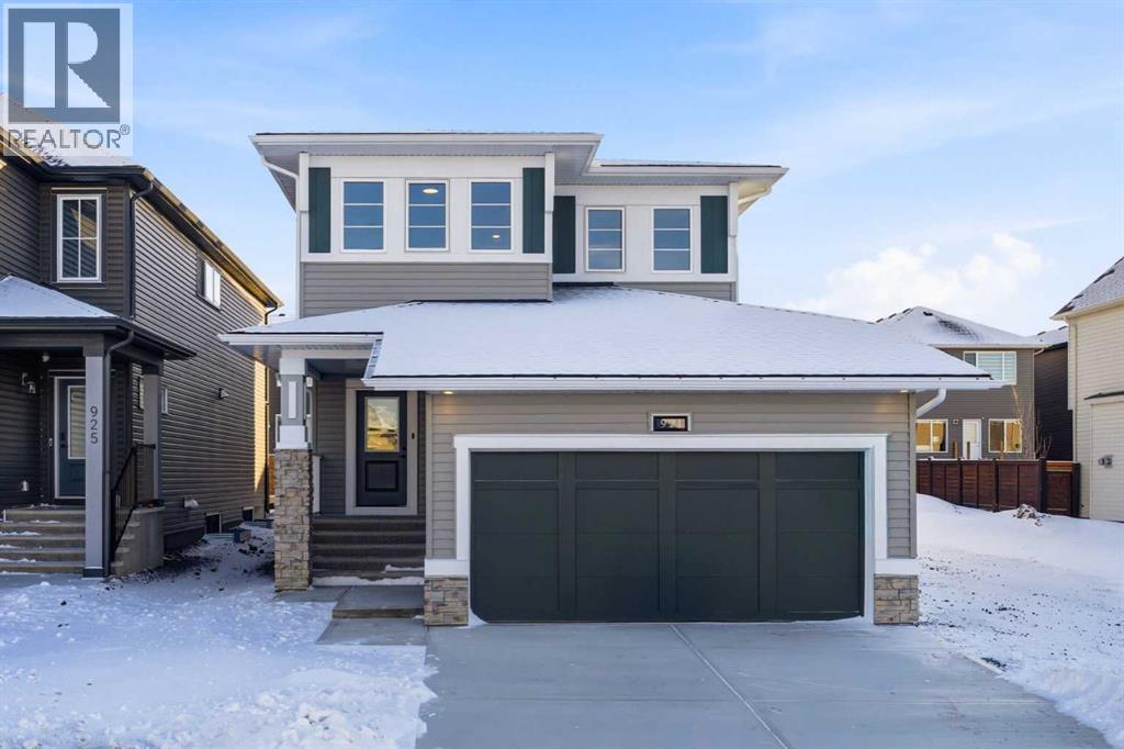 921 Chinook Winds Meadow SW, Airdrie, Alberta