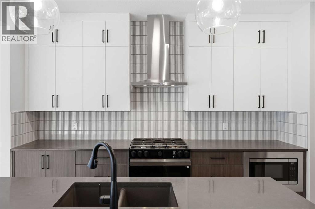 921 Chinook Winds Meadow Sw, Airdrie, Alberta  T4B 0R7 - Photo 5 - A2276943