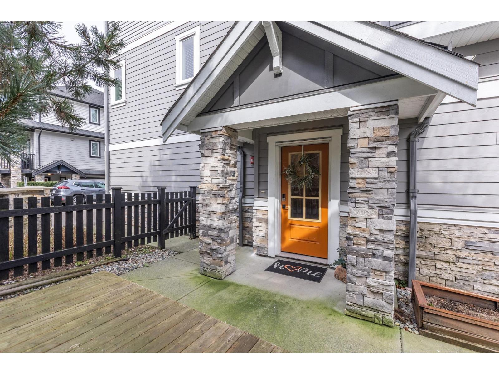 94 20860 76 Avenue, Langley, British Columbia  V2Y 0S8 - Photo 2 - R3102705