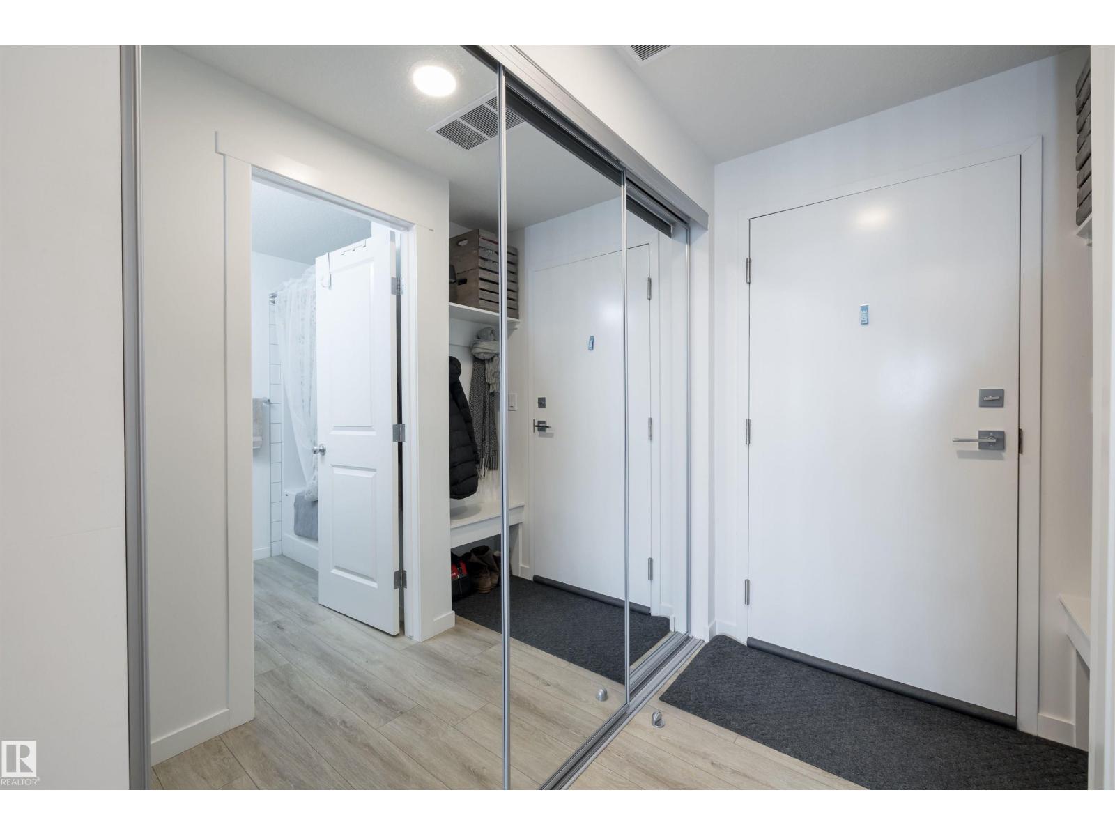 #101 860 Secord Blvd Nw, Edmonton, Alberta  T5T 7R0 - Photo 4 - E4478872