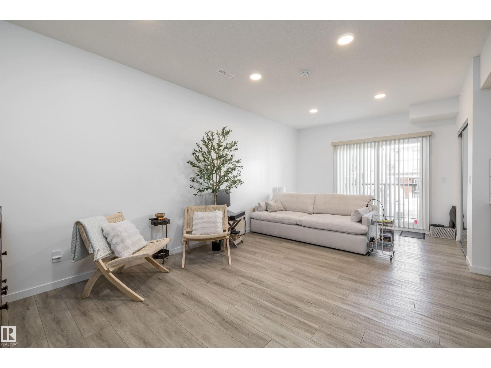 #101 860 Secord Blvd Nw, Edmonton, Alberta  T5T 7R0 - Photo 6 - E4478872