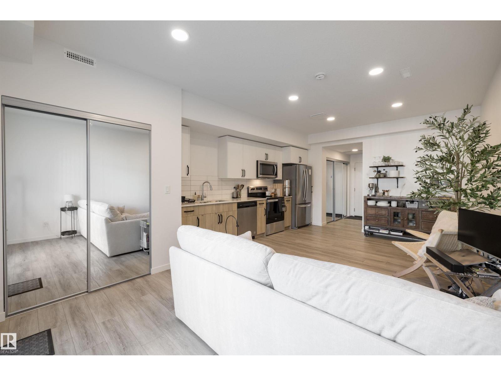 #101 860 Secord Blvd Nw, Edmonton, Alberta  T5T 7R0 - Photo 9 - E4478872