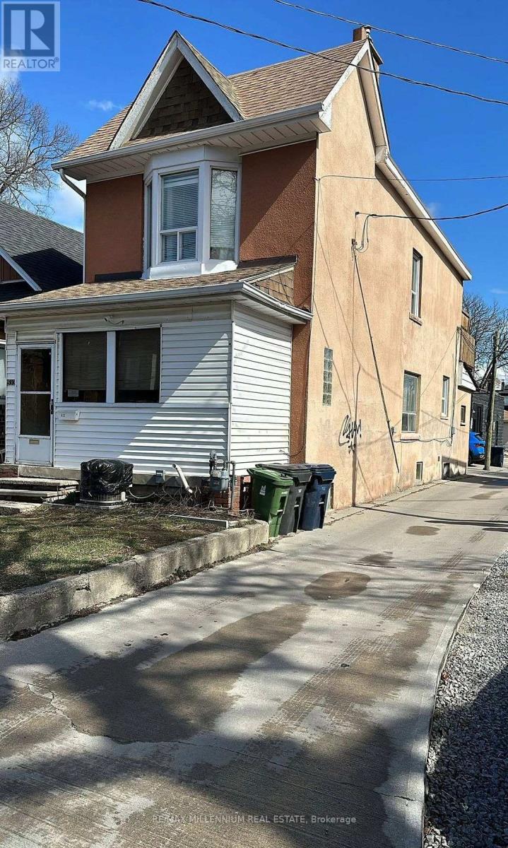 Bsmt - 533 Beresford Avenue, Toronto, Ontario  M6S 3C2 - Photo 1 - W12917156