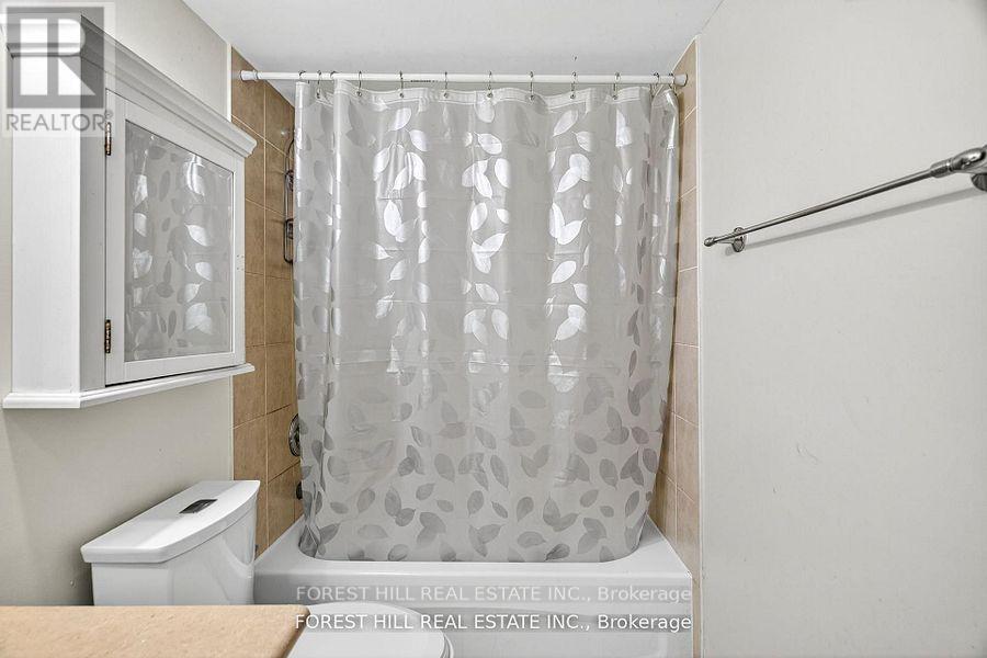 2022 - 3035 Finch Ave Avenue W, Toronto, Ontario  M9M 0A3 - Photo 14 - W12917162