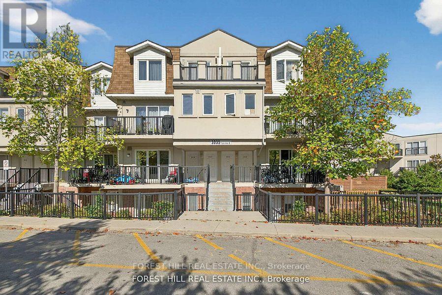 2022 - 3035 Finch Ave Avenue W, Toronto, Ontario  M9M 0A3 - Photo 19 - W12917162