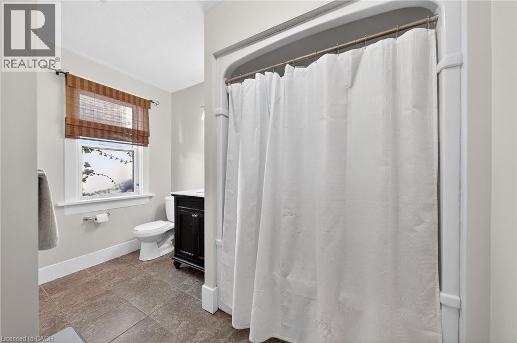 14 Hermie Place, Kitchener, Ontario  N2H 4Y1 - Photo 21 - 40814826