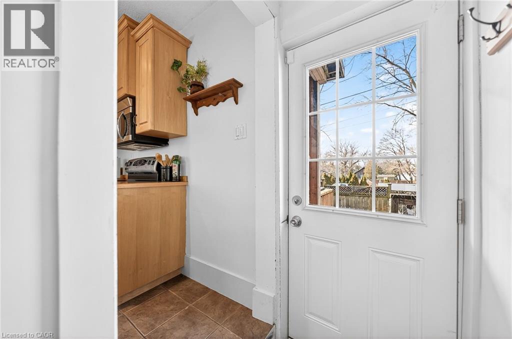 14 Hermie Place, Kitchener, Ontario  N2H 4Y1 - Photo 25 - 40814826