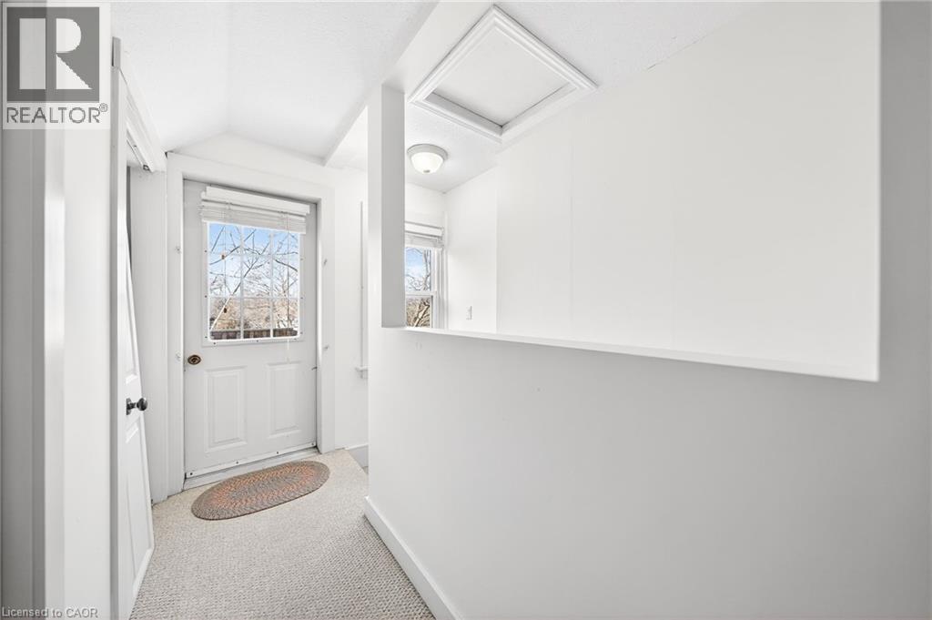 14 Hermie Place, Kitchener, Ontario  N2H 4Y1 - Photo 27 - 40814826