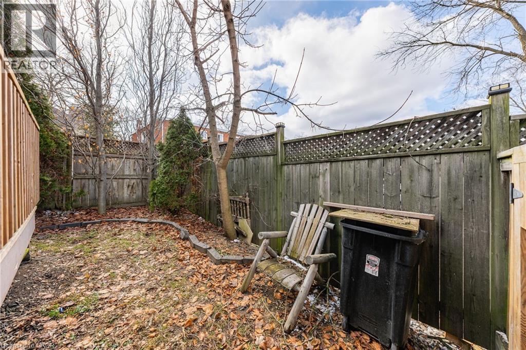 14 Hermie Place, Kitchener, Ontario  N2H 4Y1 - Photo 46 - 40814826