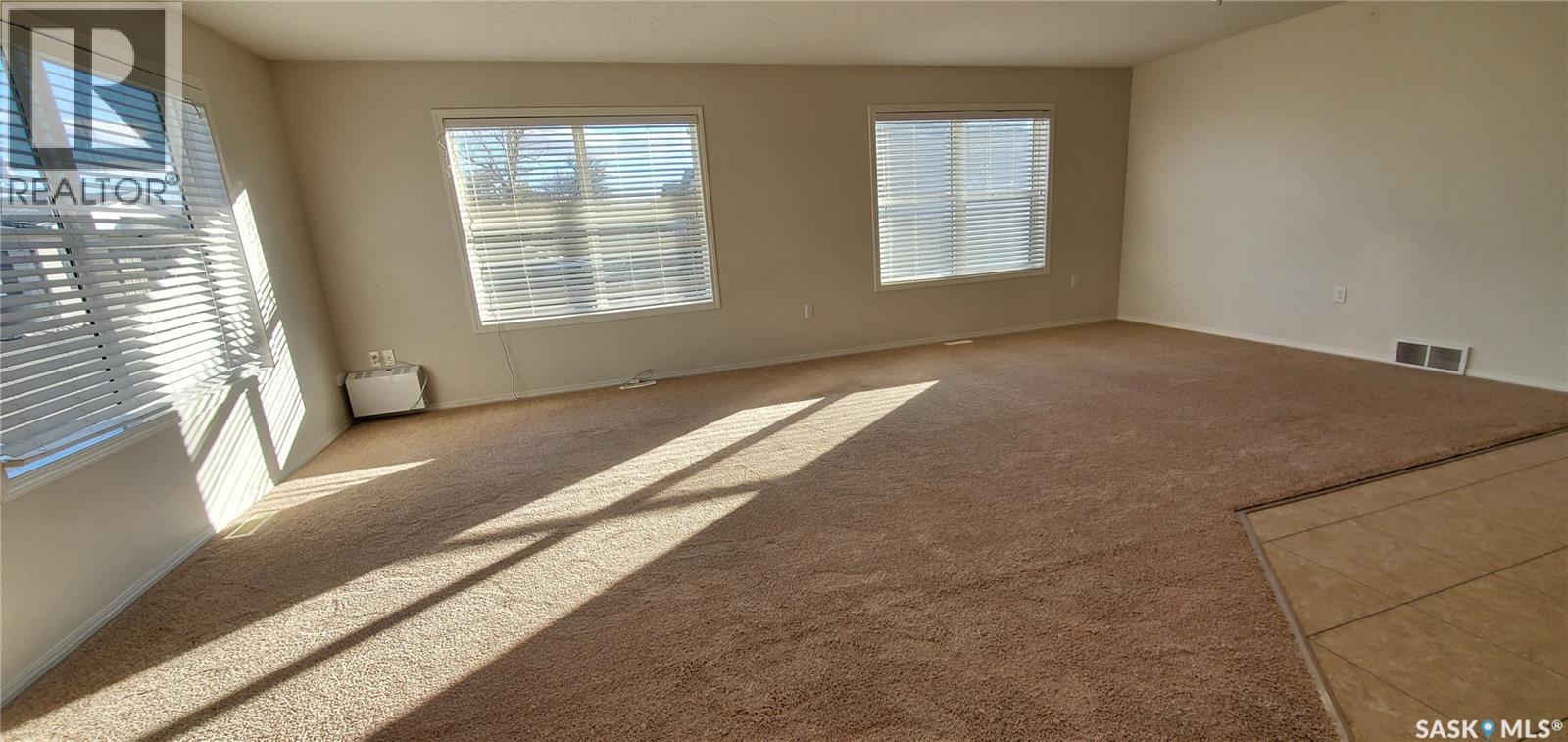 41 1275 South Railway Street E, Swift Current, Saskatchewan  S9H 5P3 - Photo 4 - SK030608