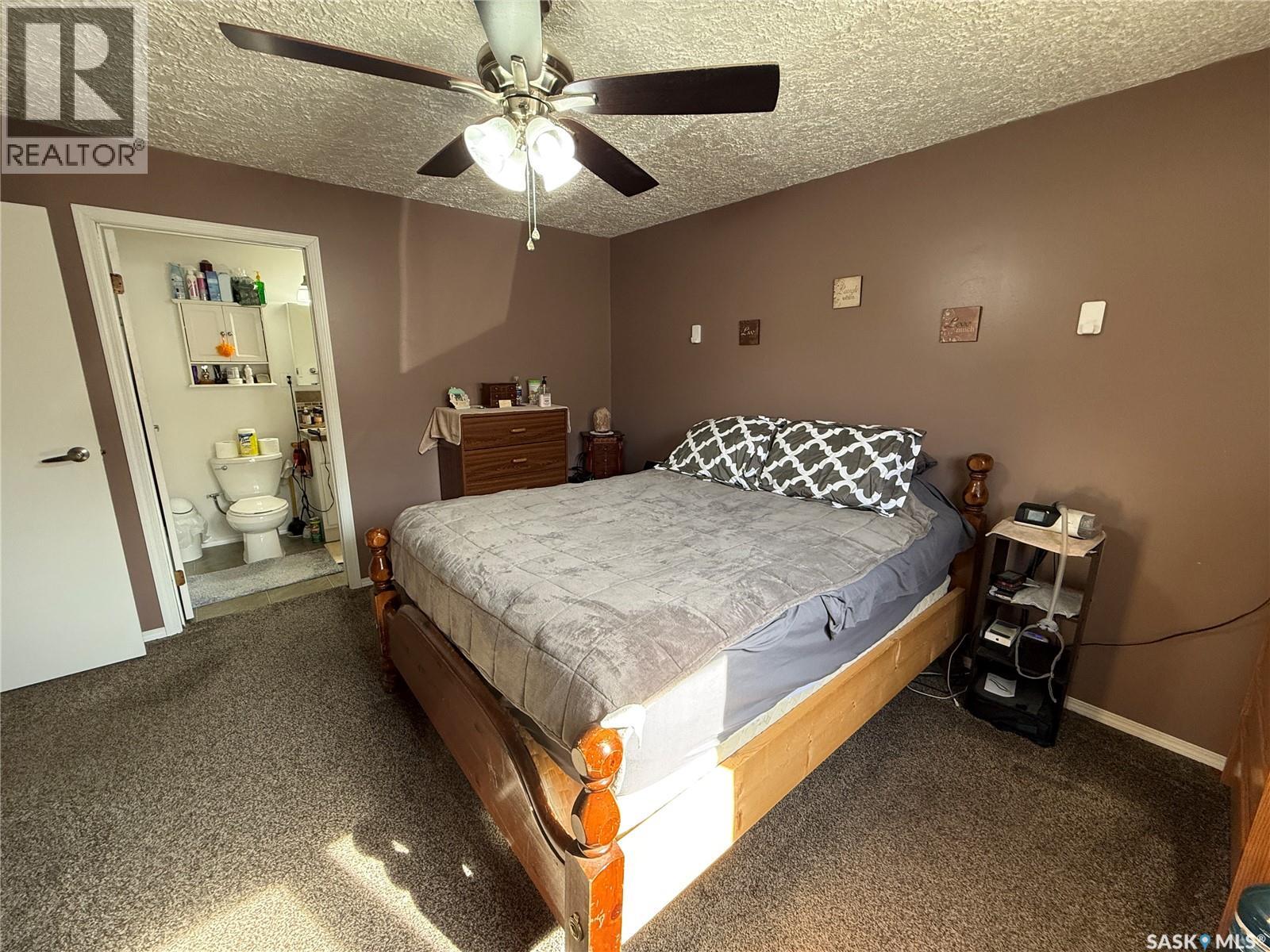 14 2nd Avenue Se, Weyburn, Saskatchewan  S4H 1W8 - Photo 15 - SK031190