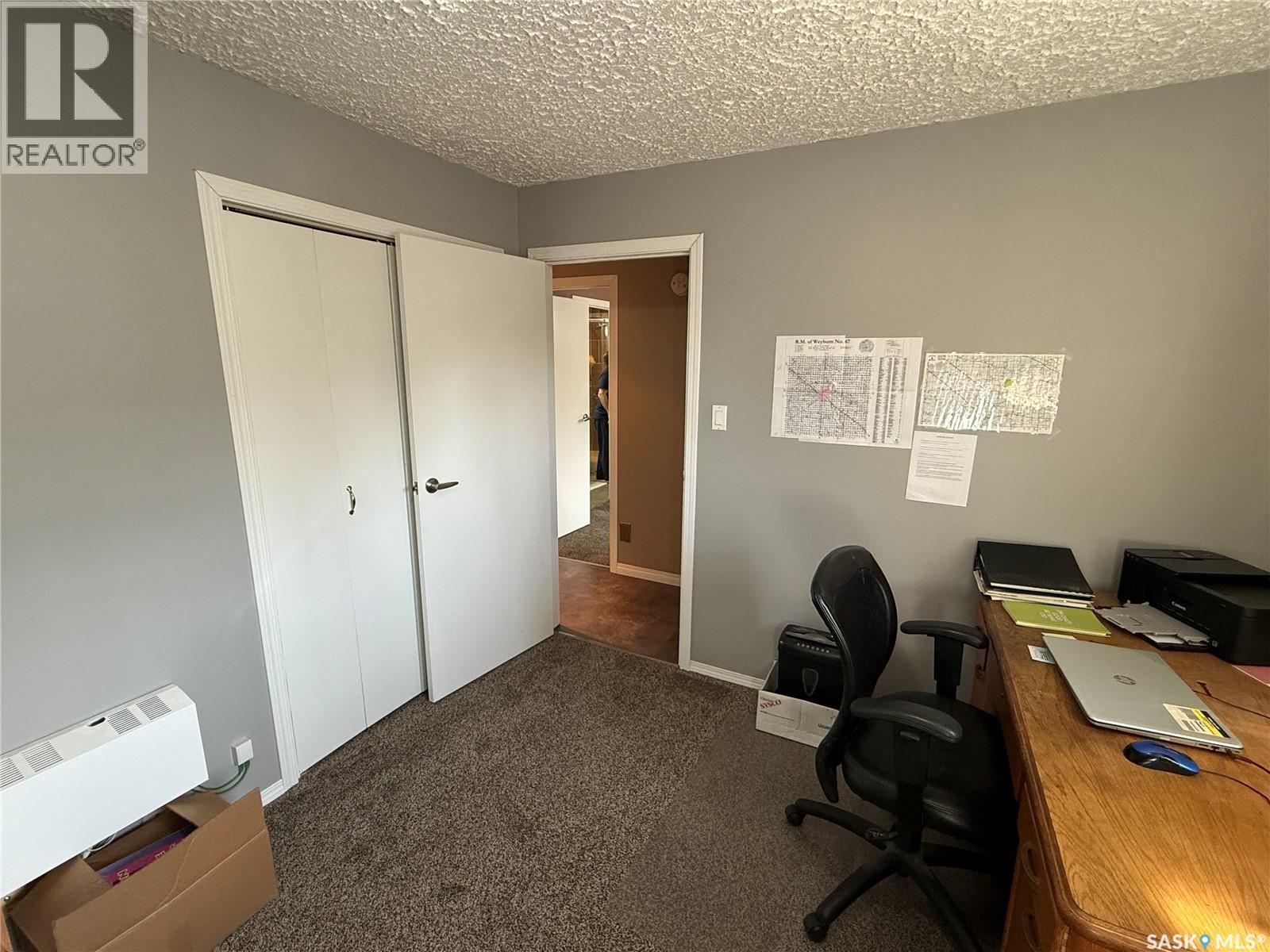 14 2nd Avenue Se, Weyburn, Saskatchewan  S4H 1W8 - Photo 13 - SK031190