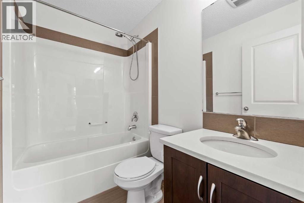 1082 Panatella Boulevard NW, Calgary, Alberta  T3K 0L2 - Photo 23 - A2293486