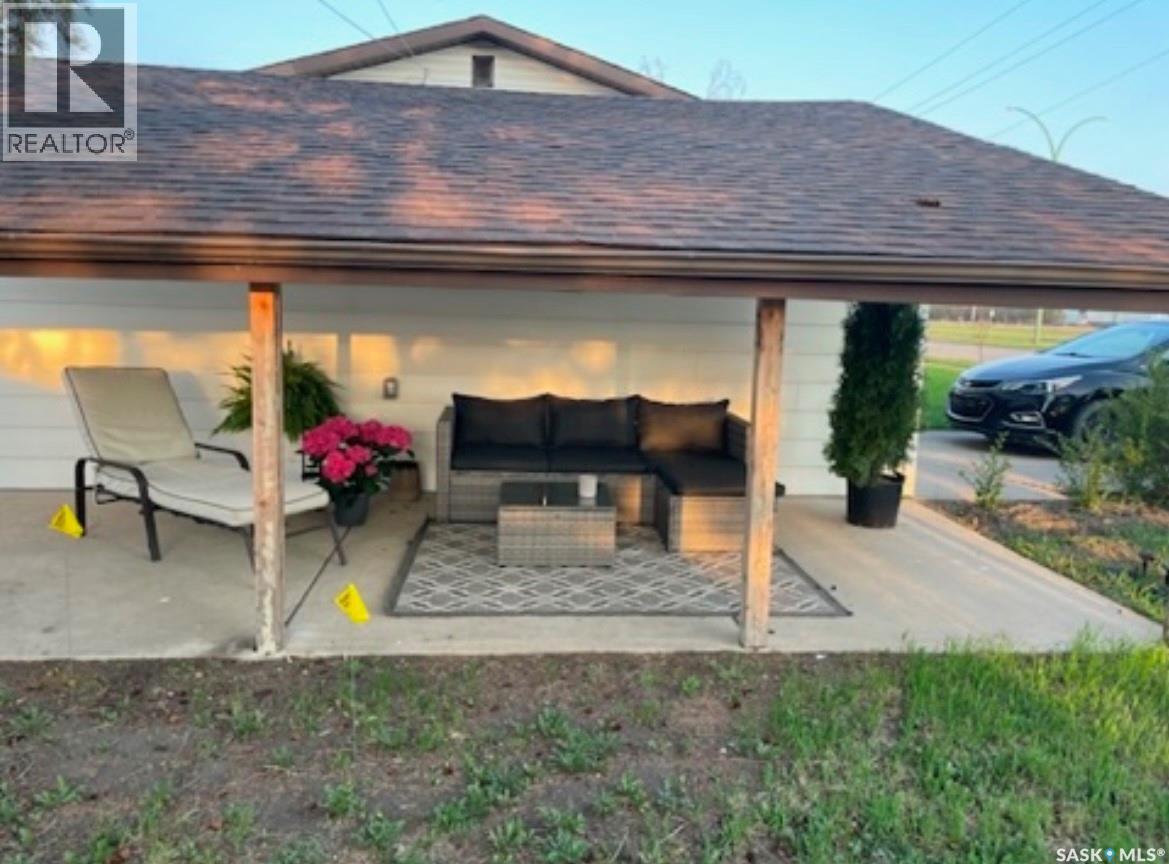 86 Ontario Avenue, Yorkton, Saskatchewan  S3N 1Z9 - Photo 3 - SK031214