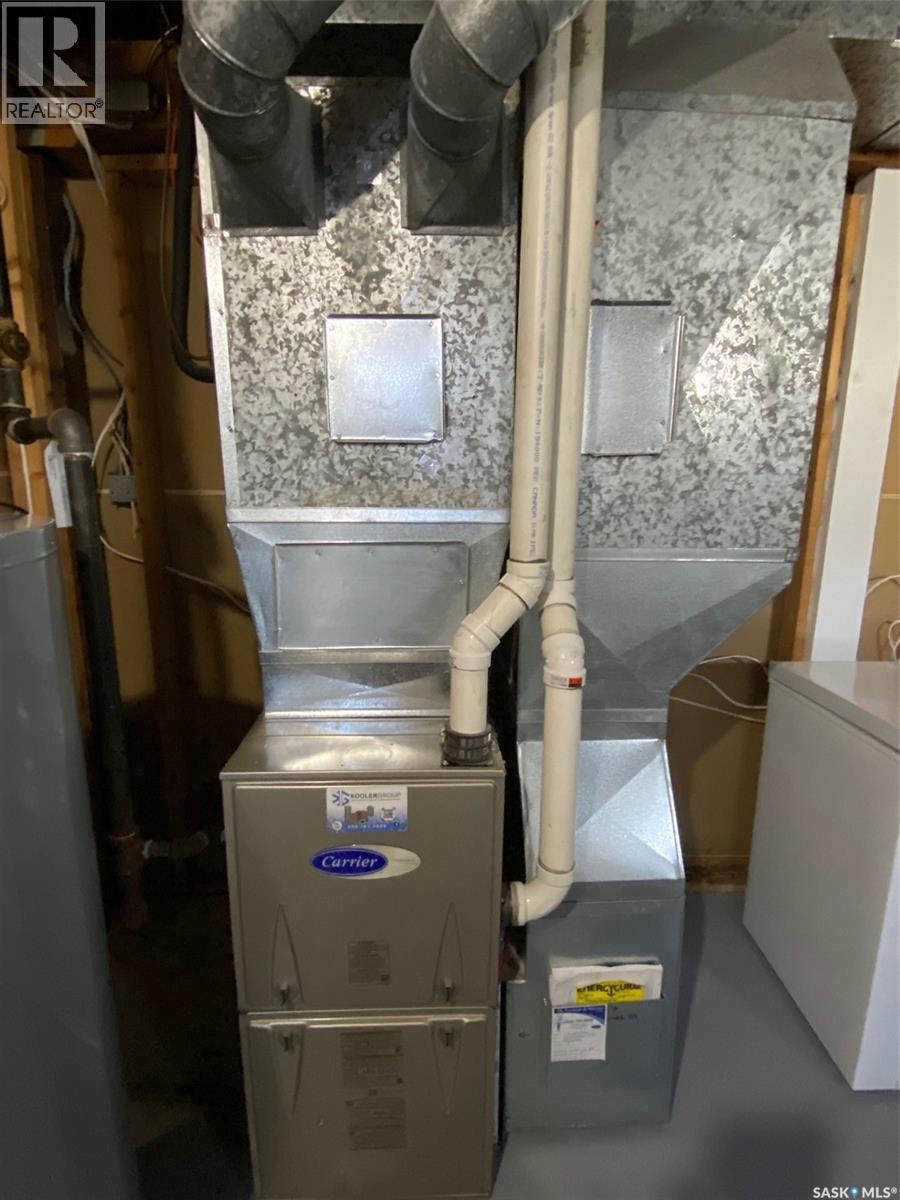 86 Ontario Avenue, Yorkton, Saskatchewan  S3N 1Z9 - Photo 40 - SK031214