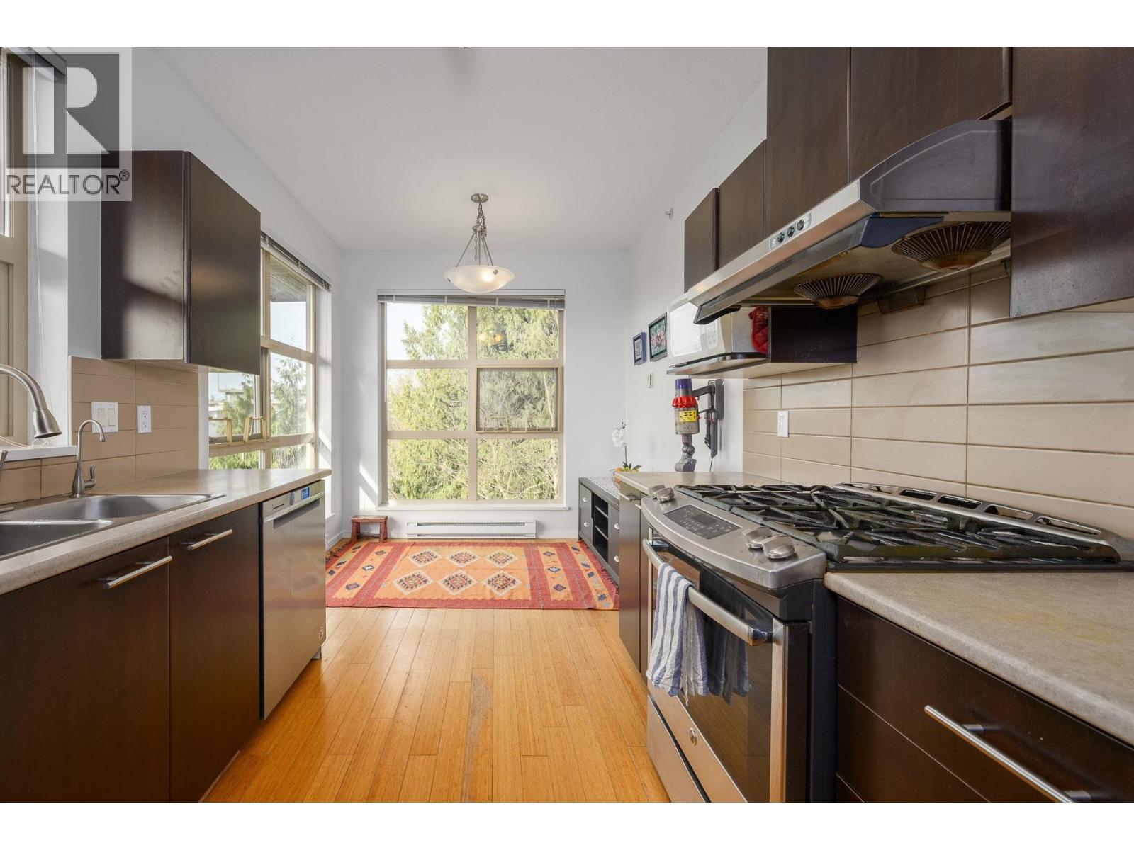 409 9329 University Crescent, Burnaby, British Columbia  V5A 4Y4 - Photo 12 - R3103276