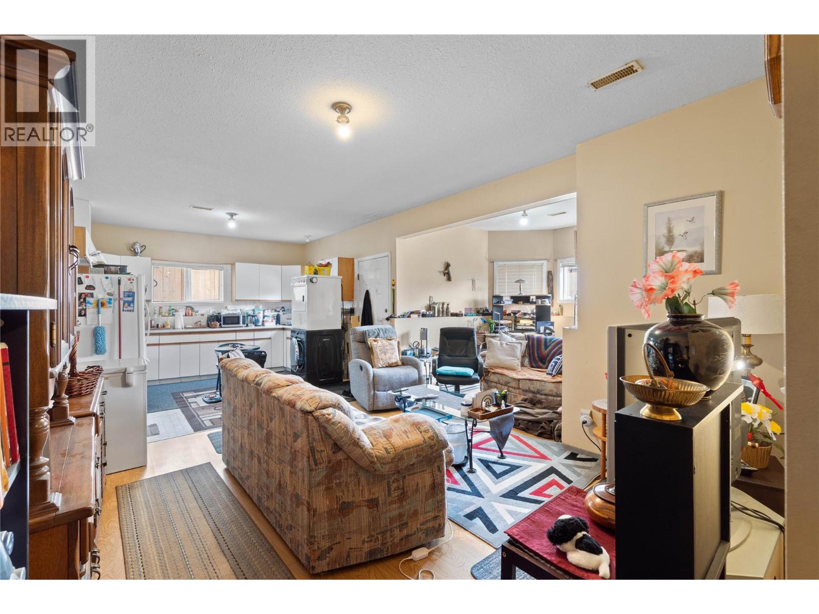 1120 14th Street, Kamloops, British Columbia  V2B 8K7 - Photo 15 - 10380290