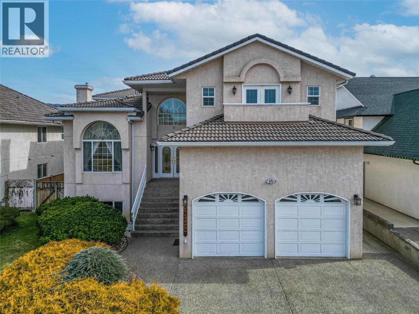 1120 14th Street, Kamloops, British Columbia