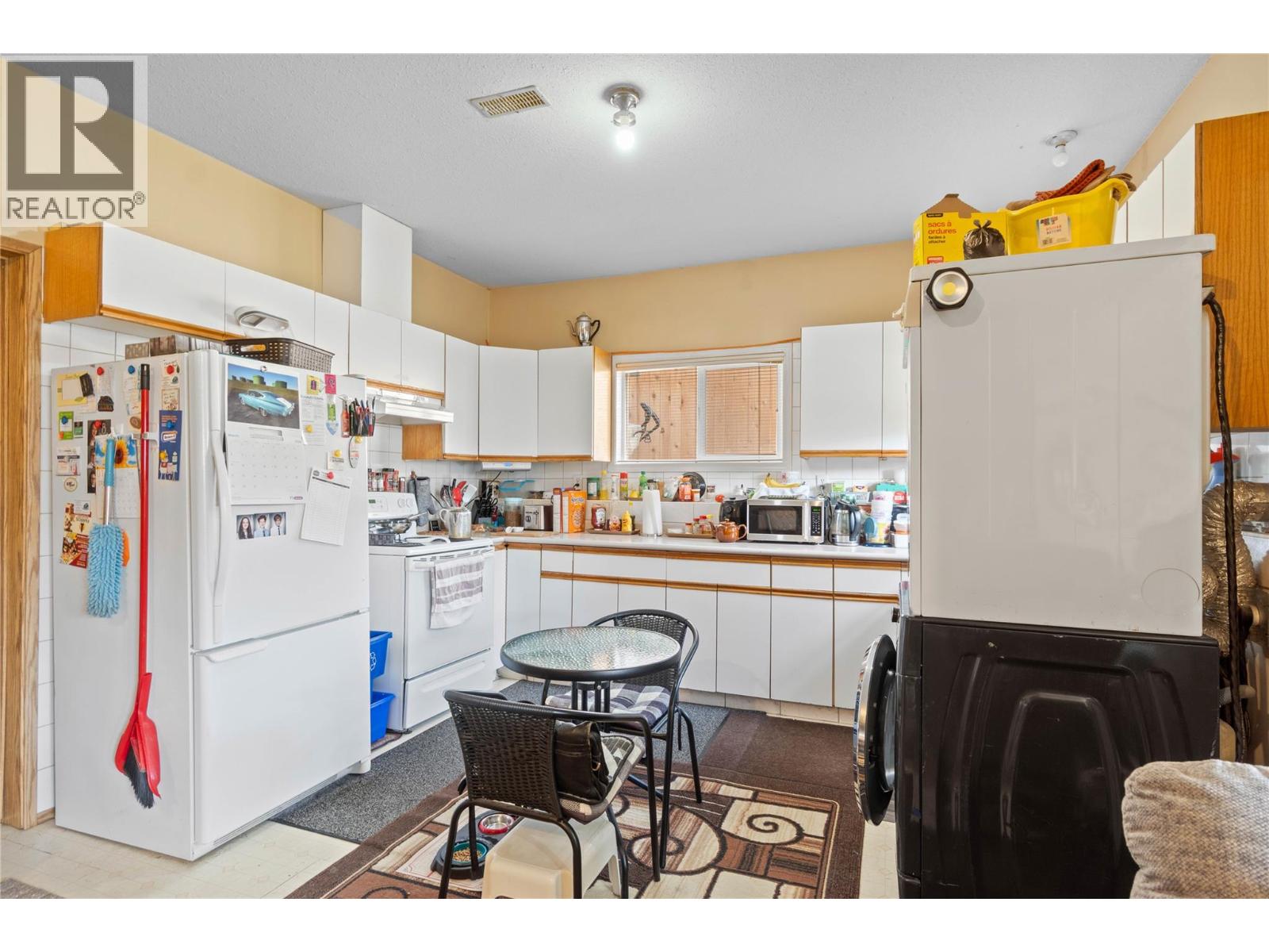 1120 14th Street, Kamloops, British Columbia  V2B 8K7 - Photo 13 - 10380290