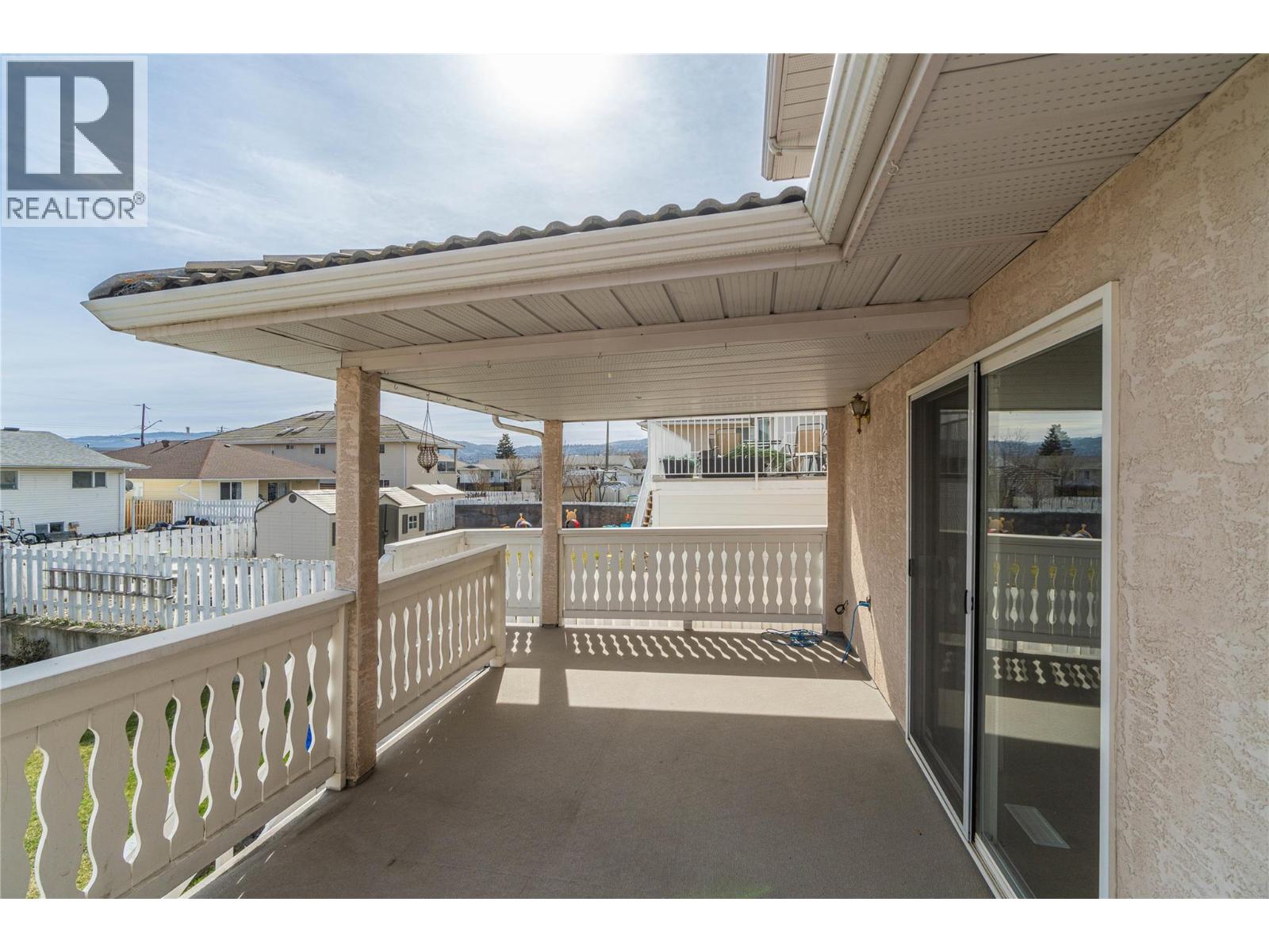 1120 14th Street, Kamloops, British Columbia  V2B 8K7 - Photo 50 - 10380290