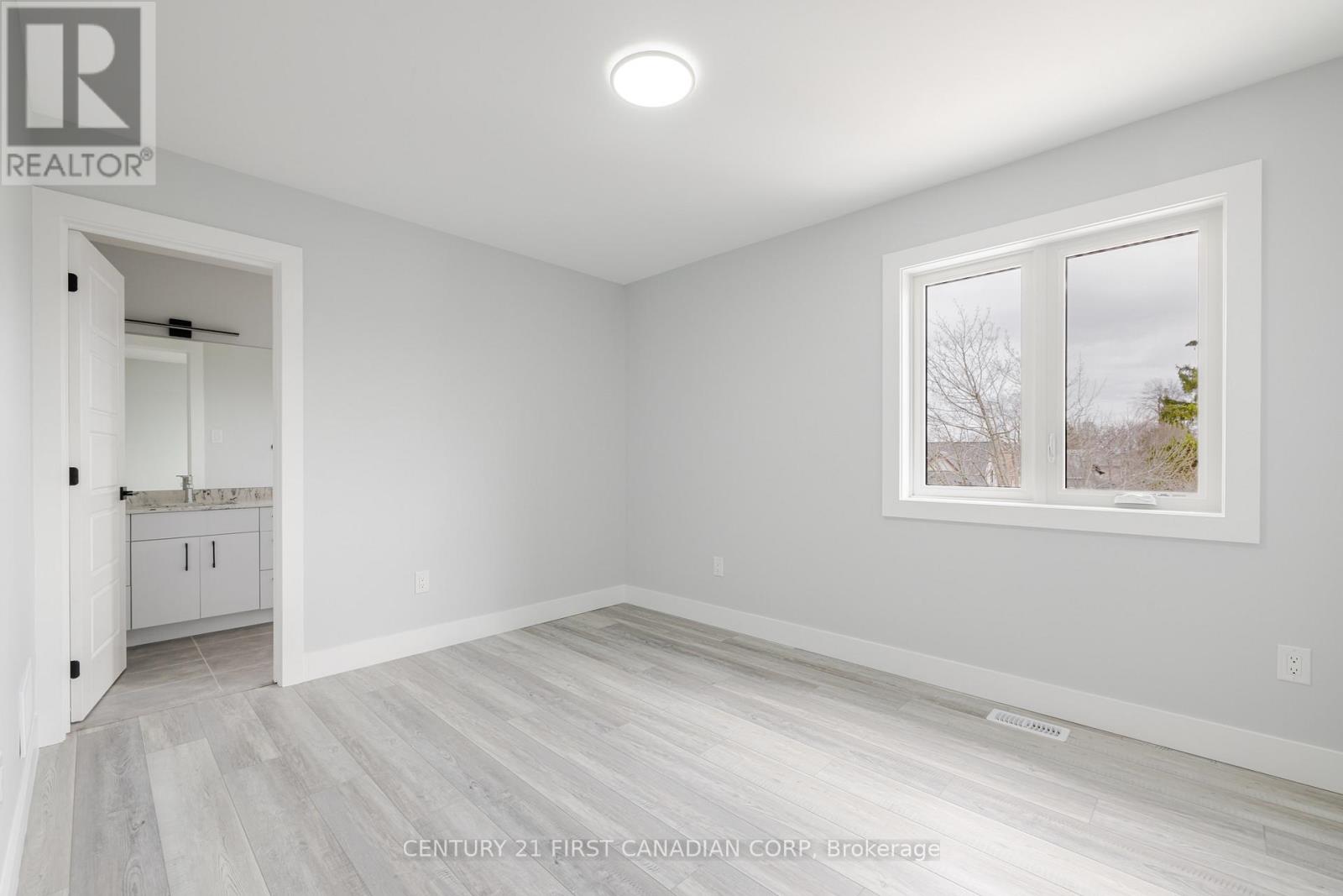 109 Ross Street, St. Thomas, Ontario  N5R 3X8 - Photo 12 - X12916728