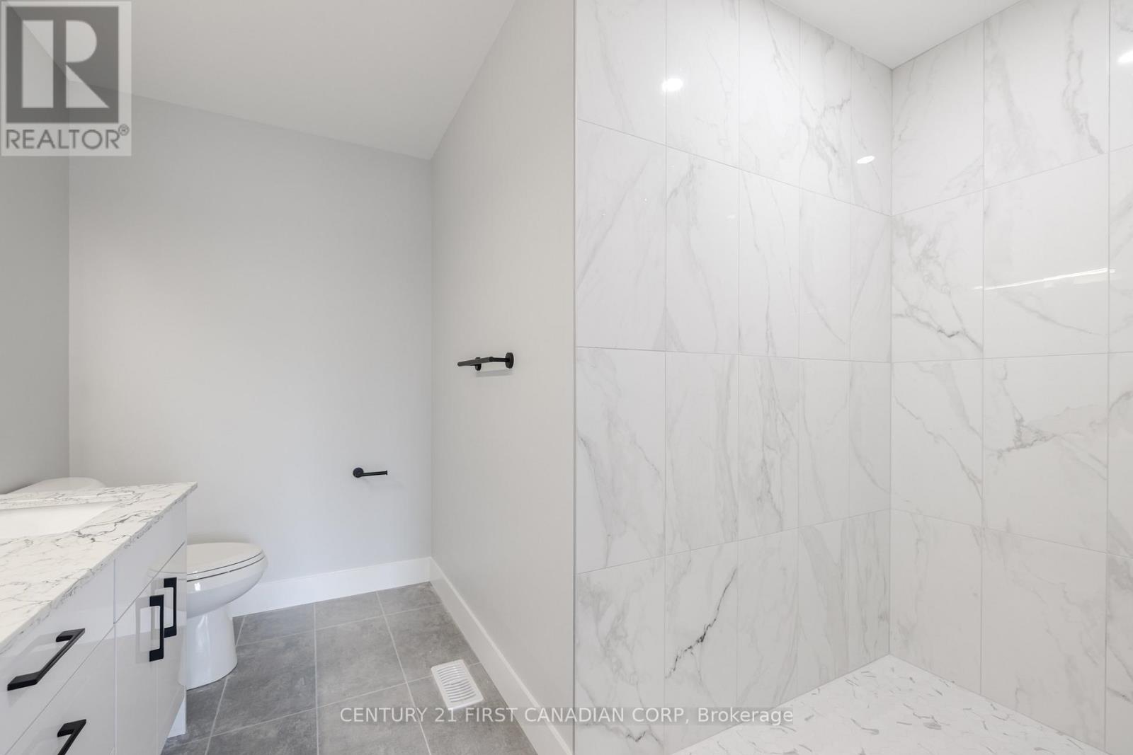 109 Ross Street, St. Thomas, Ontario  N5R 3X8 - Photo 9 - X12916728