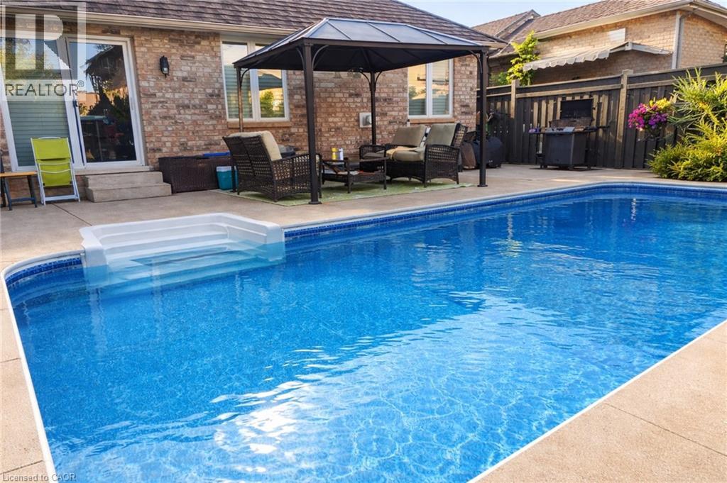 139 Bocelli Crescent, Stoney Creek, Ontario  L0R 1P0 - Photo 30 - 40813263