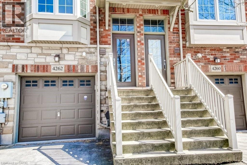 4262 Ingram Common, Burlington, Ontario  L7L 0C4 - Photo 4 - 40812320