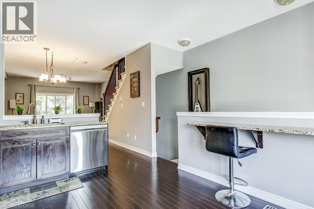 4262 Ingram Common, Burlington, Ontario  L7L 0C4 - Photo 6 - 40812320