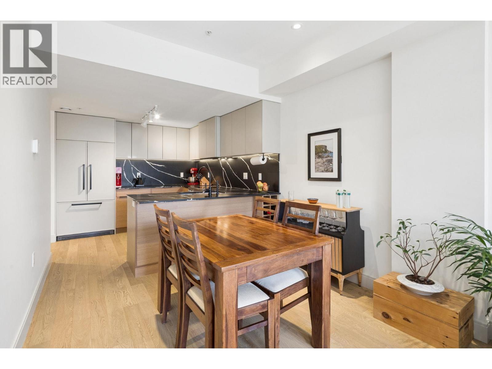 2 632 E 3rd Street, North Vancouver, British Columbia  V7L 0J1 - Photo 10 - R3102862