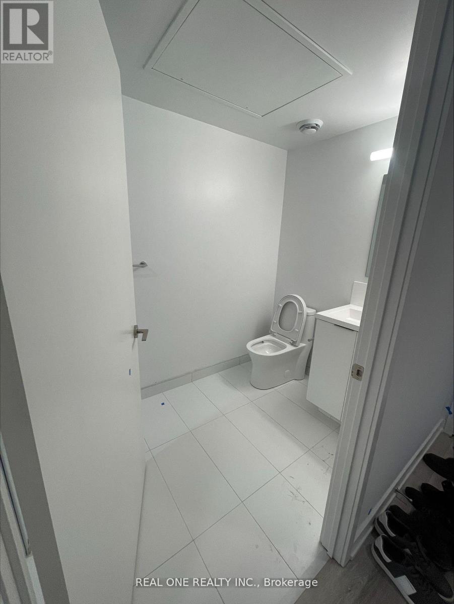 2317 - 230 Simcoe Street, Toronto, Ontario  M5T 0G7 - Photo 10 - C12917208