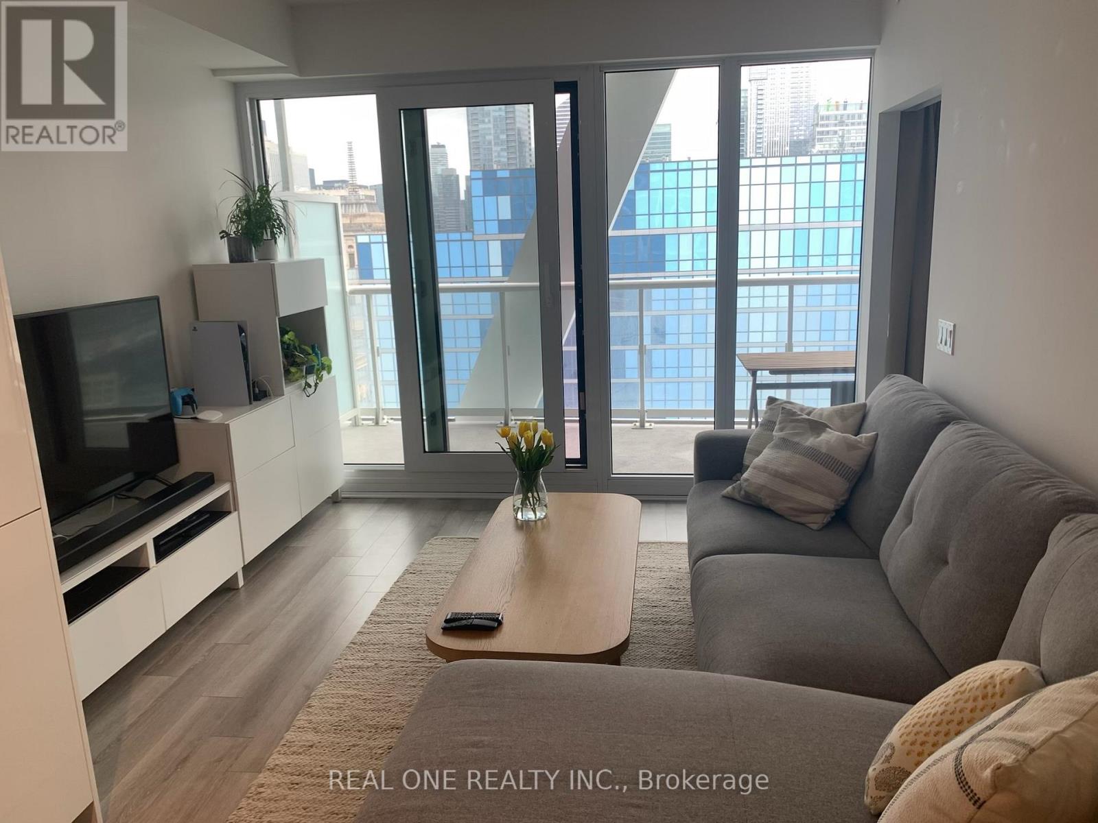 2317 - 230 Simcoe Street, Toronto, Ontario  M5T 0G7 - Photo 14 - C12917208