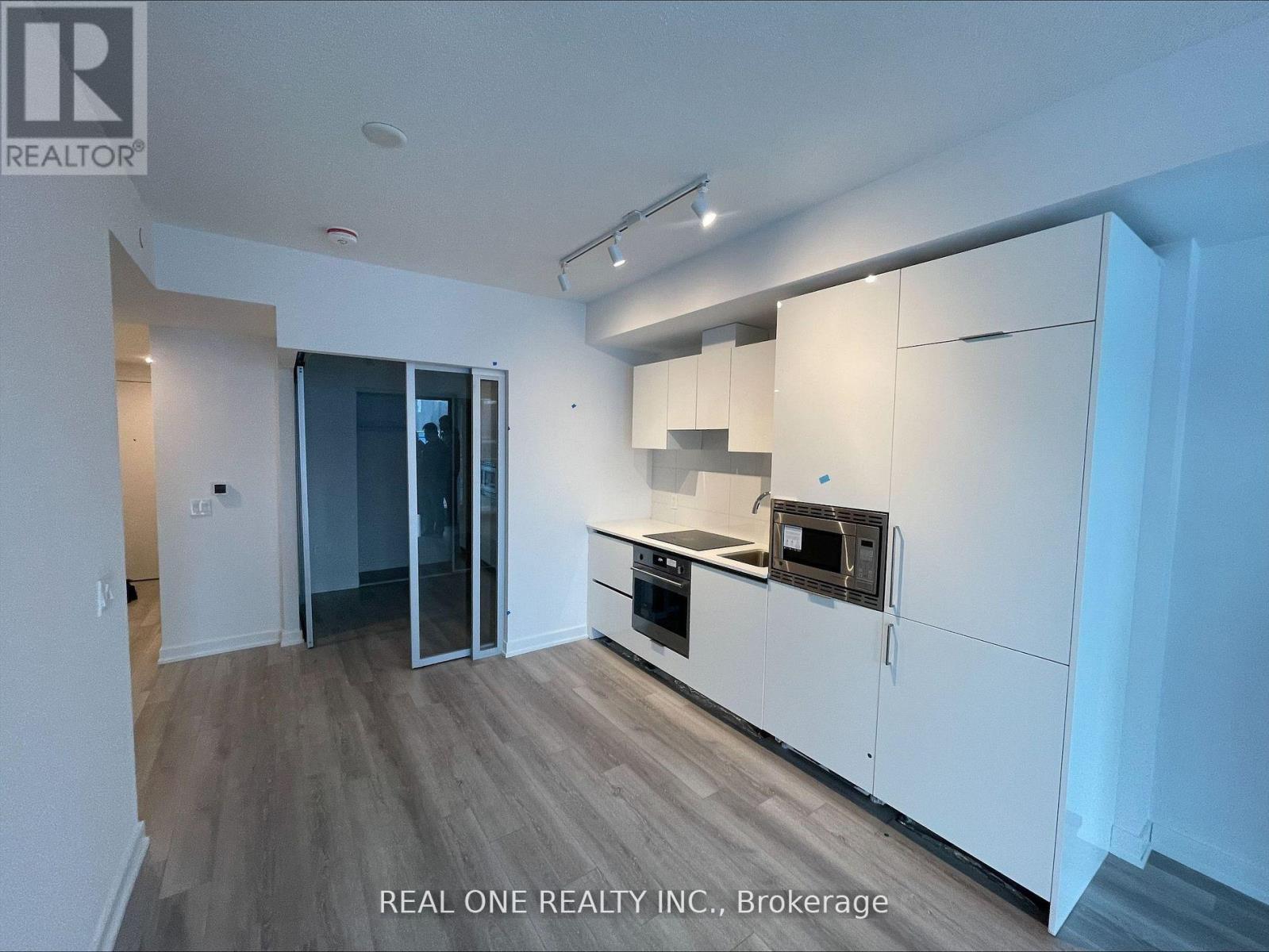 2317 - 230 Simcoe Street, Toronto, Ontario  M5T 0G7 - Photo 8 - C12917208