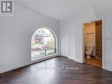 175 Madison Avenue, Toronto, Ontario  M5R 2S6 - Photo 3 - C12917232