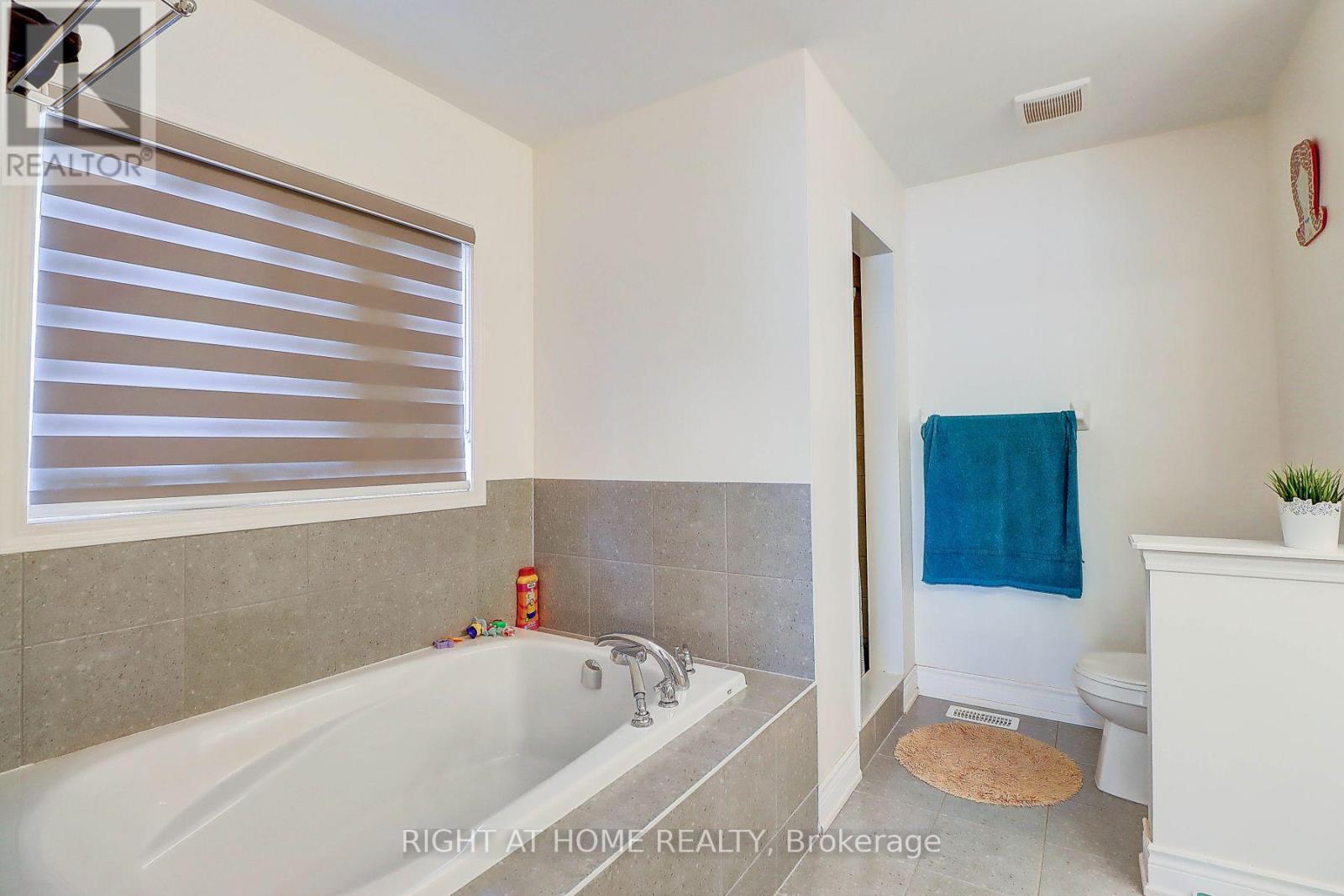 Main - 58 Barnfield Crescent, Ajax, Ontario  L1Z 0T3 - Photo 21 - E12917170